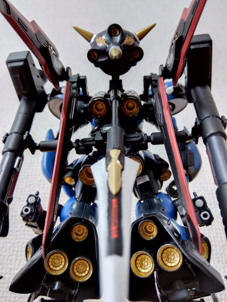 我ながらこの姿で高速で迫り来るケンプファーを見たくて辛抱なりません😫