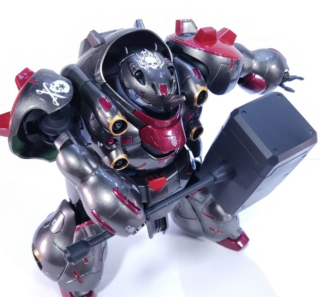 頭にもドクロ…