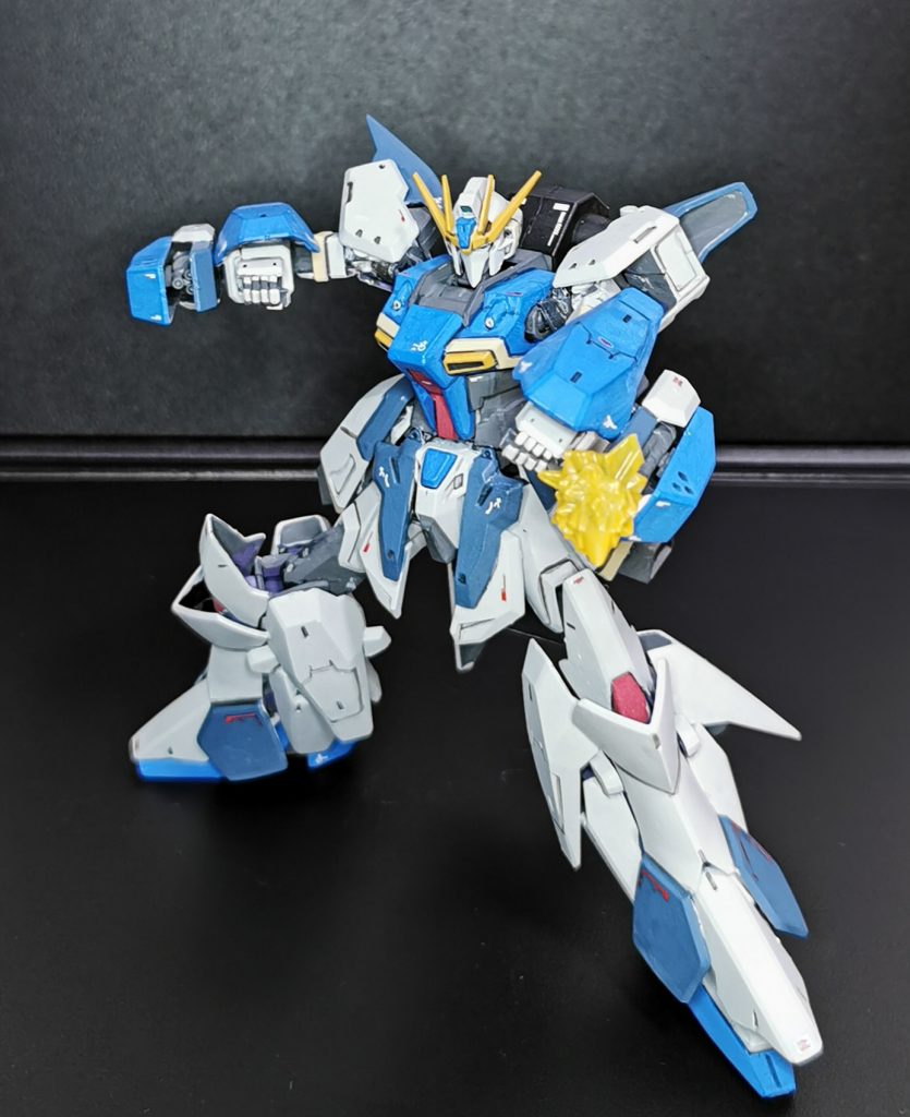 キラがもしこの機体に乗った時は連合に残留した世界線だと思うので、少し悪者っぽさを出したかったのでテルティウムのゼータ顔にしましたw
