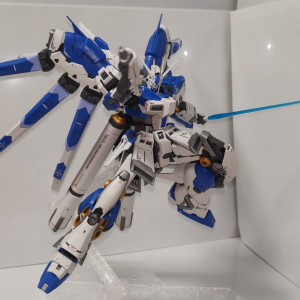 RG Hi-νガンダム