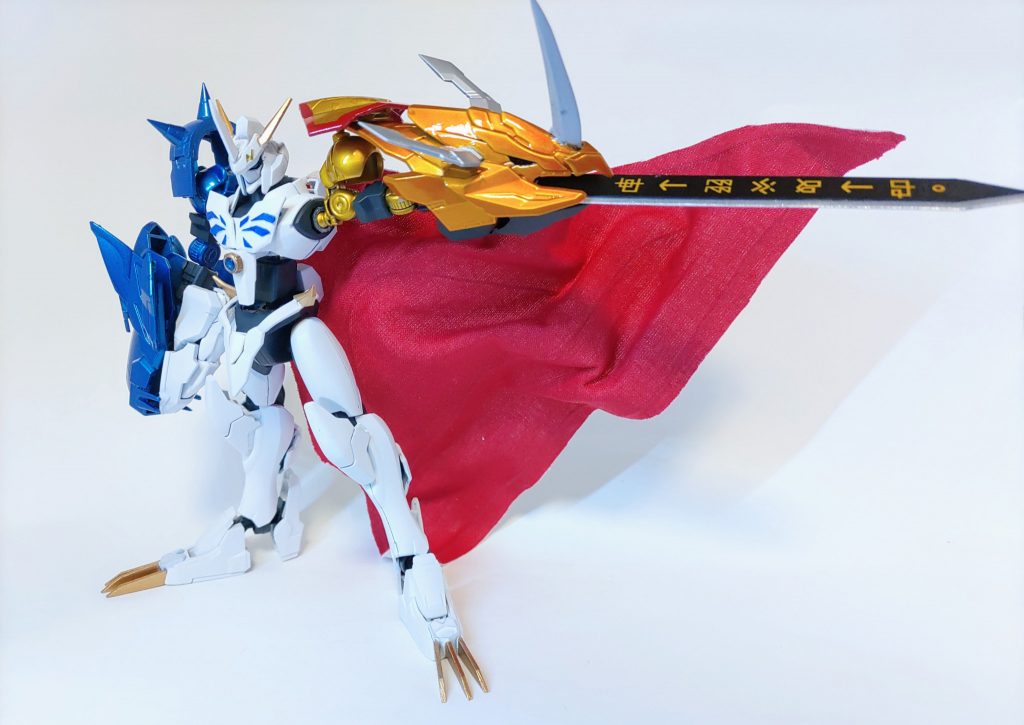 ソード振ってマントがバサァってしておけば大体かっこよくなるんですよ