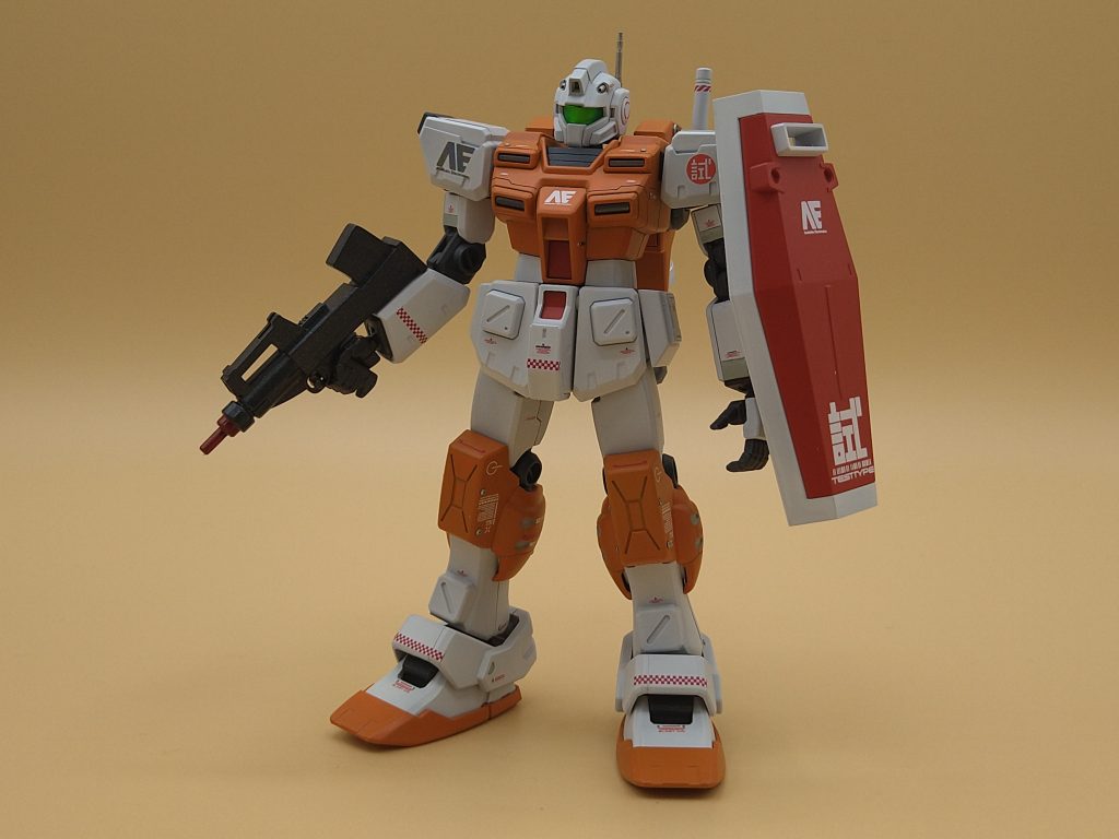 めっちゃベタなデカール貼って試作機をアピール(笑)