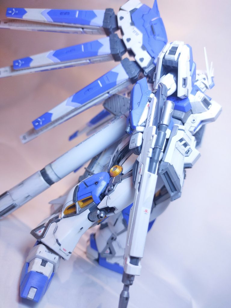 ふくらはぎや銃口をビーズでディテールアップ