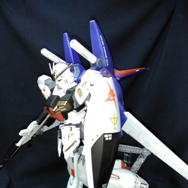 リガズィ　カスタム(アムロ専用機)