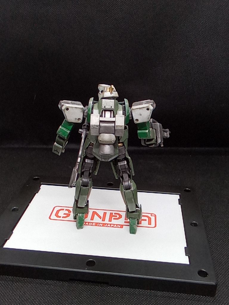 グレイズ・・シンプル&直線で構成されたデザインが素晴らしい