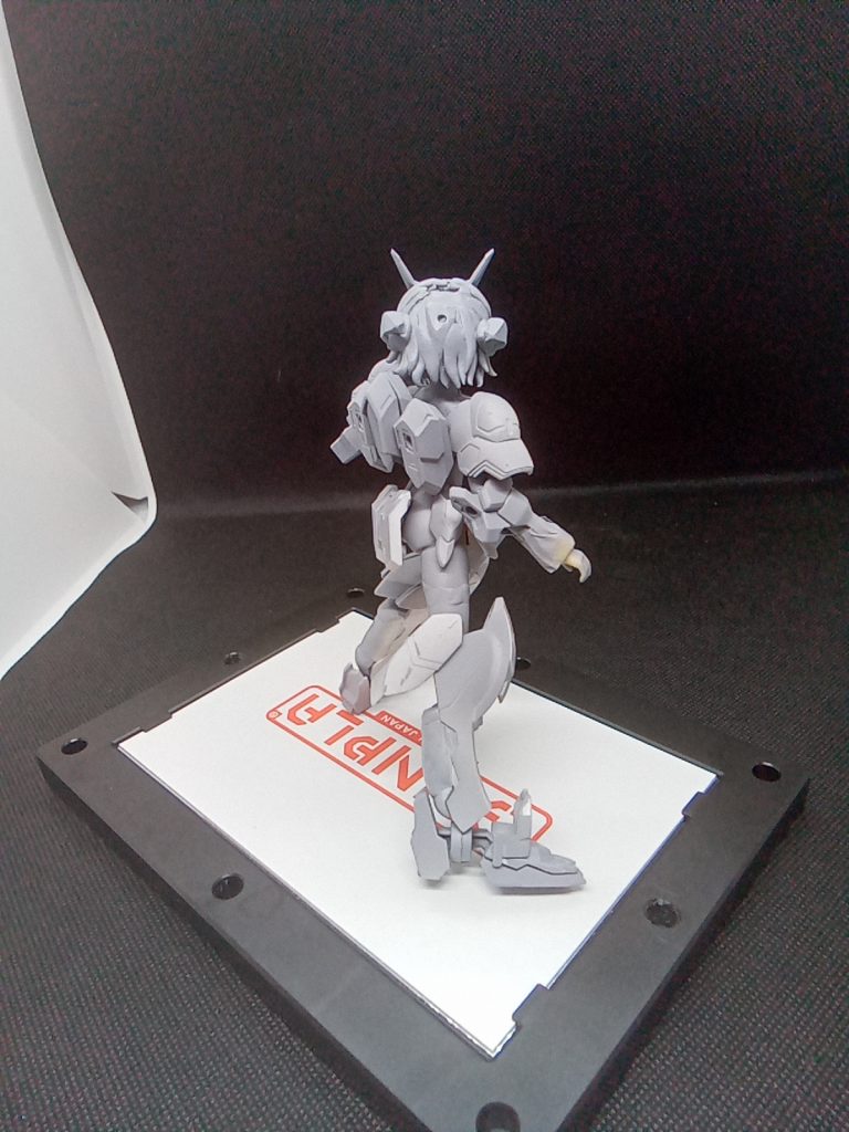 ヘアースタイルをポニーテールにしようか悩んでた時の後ろ姿w試行錯誤の結果ショートになりました。