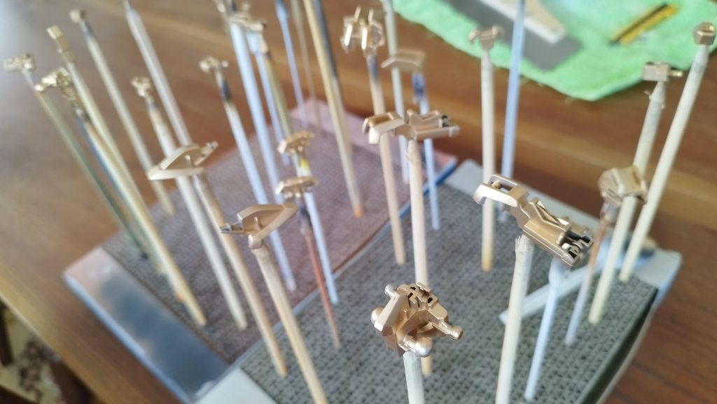 クレオスのスーパーメタリック2 スーパーリッチコールドを使用1回塗りです