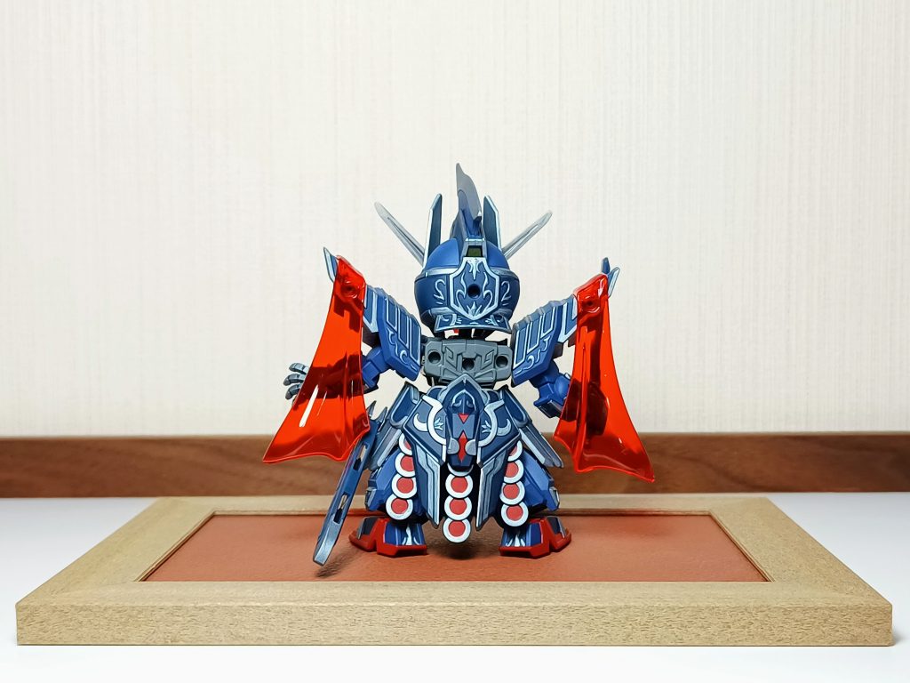 背負ってると見えない後ろもちゃんと塗ってます。フレームはそのままですけど。