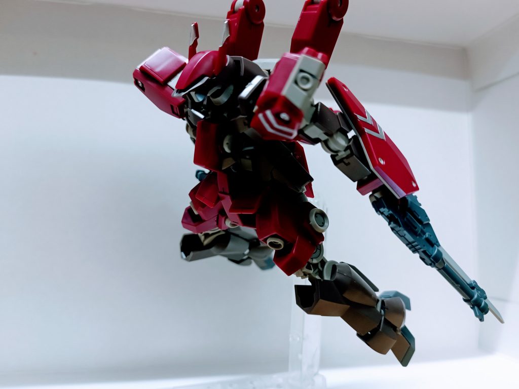 因みにバックは撮影用ブースとかないので空箱をバックにしてます。ブース欲しいとは思うけど、かさばらないタイプが近場に売っていないのでワザワザ通販するのとなぁ…と雑に済ませてます(笑)