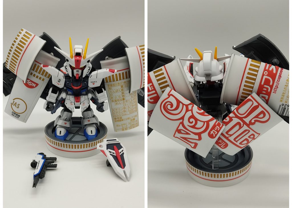 なるべく差し替え無しでの変形を目指しましたが、一部変形用パーツを使用しています。パーツを合わせる箇所にはネオジム磁石を仕込んでいます。