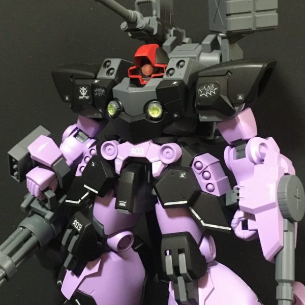 HG黒い三連星専用 ドム・スーパーカスタム｜ロメオ8さんの