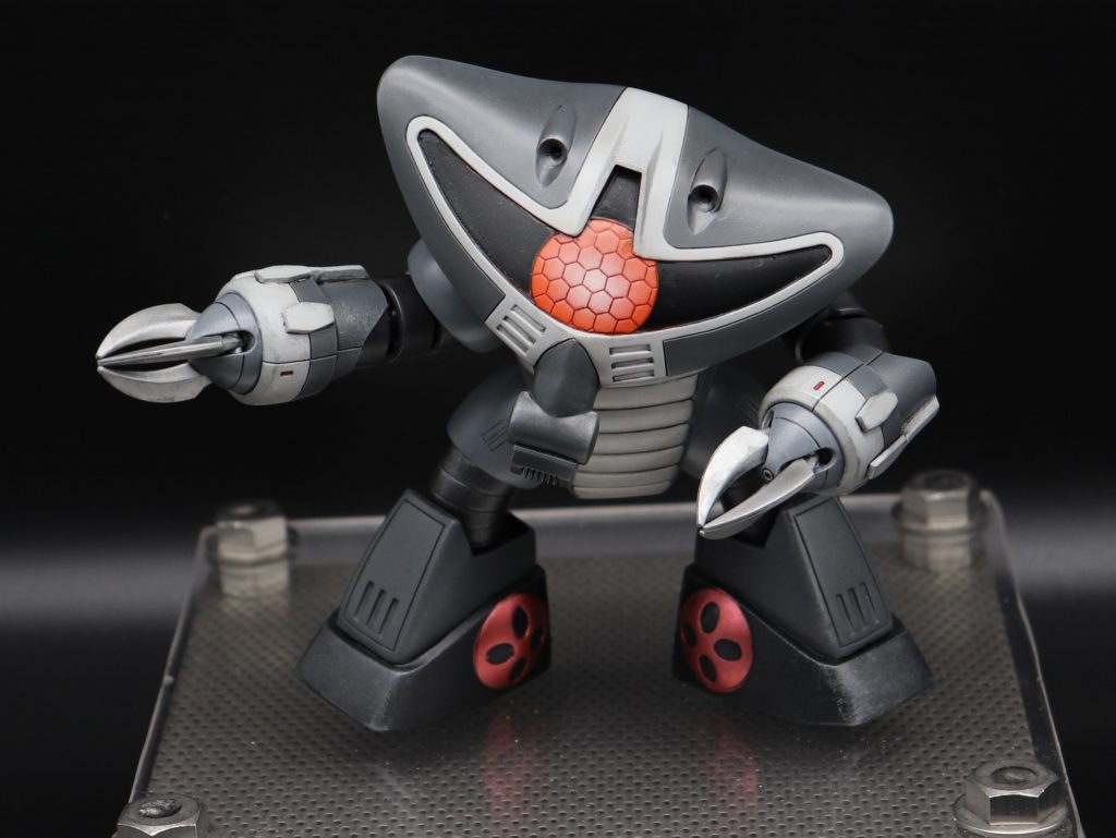 クロー攻撃・・・リーチが短い😅