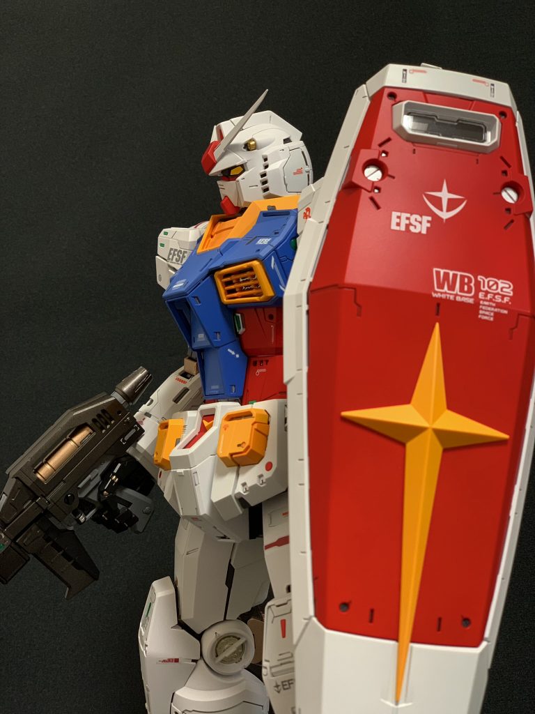 やはりファーストガンダムはかっこいいですね。