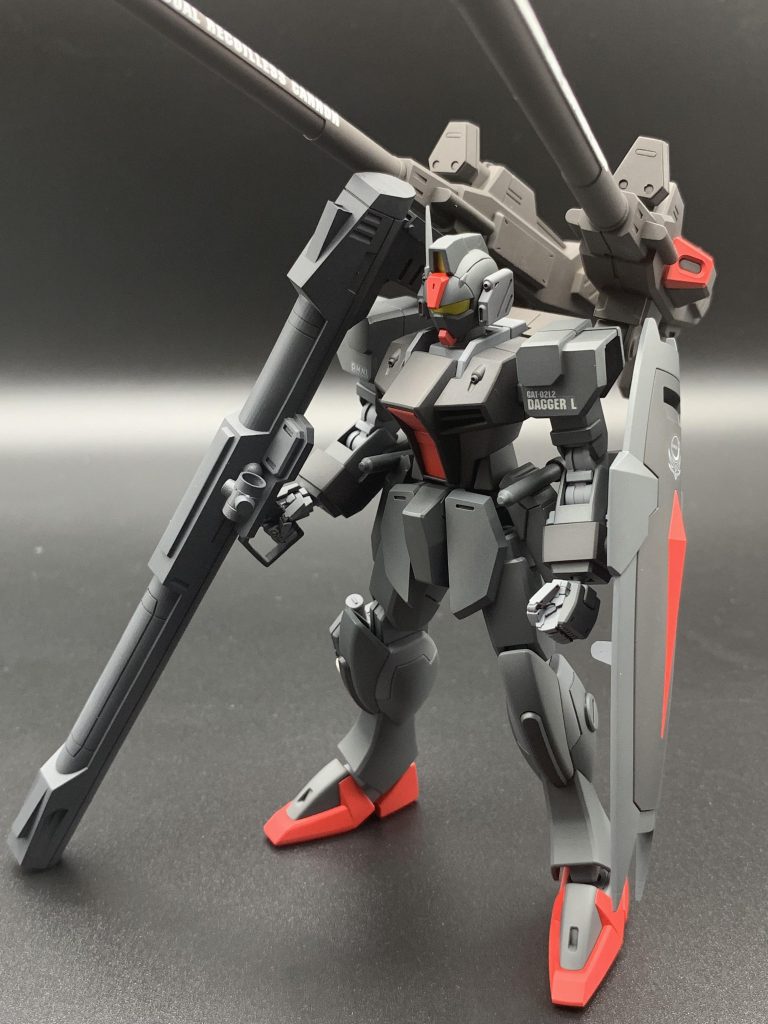 劇中ではありませんでしたが、ダークダガーのバズーカ+ストライカーパック装備