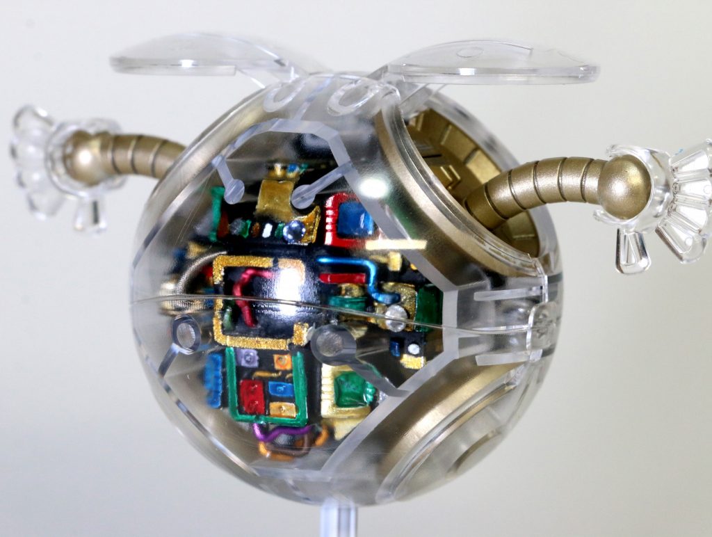 背面部分はおゆまるとレジンを使い新規でパーツを作成しました。