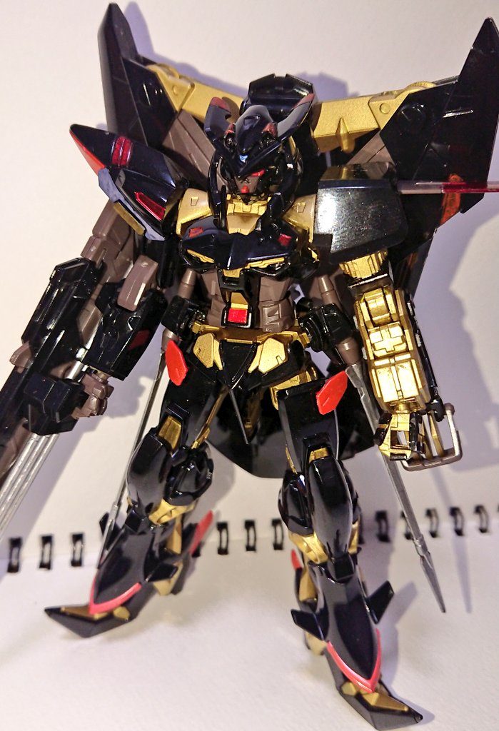 ガンダムアストレイゴールドフレーム天ミナ–2枚目/制作者：佐藤シュガ太郎