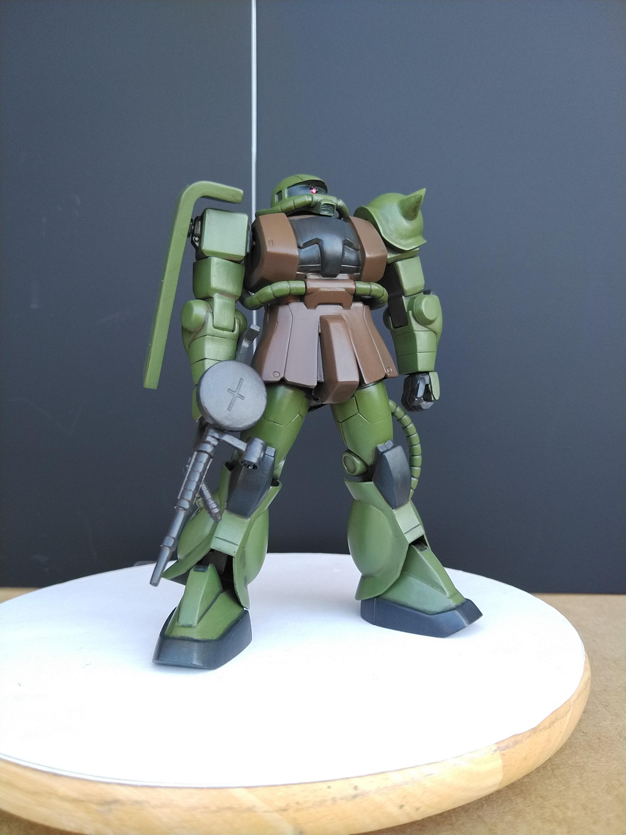 旧キット1/144FGザク筆塗り｜you.zxt10cさんのガンプラ作品｜GUNSTA 