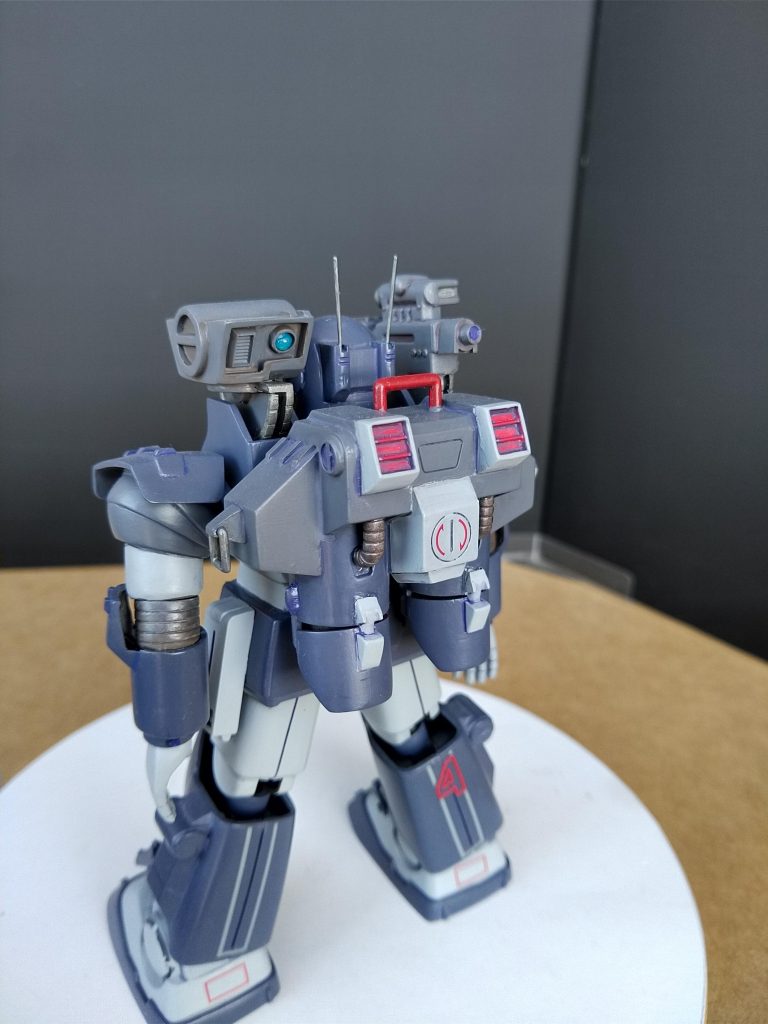 バックパックもフックや手摺付けて少し改造。