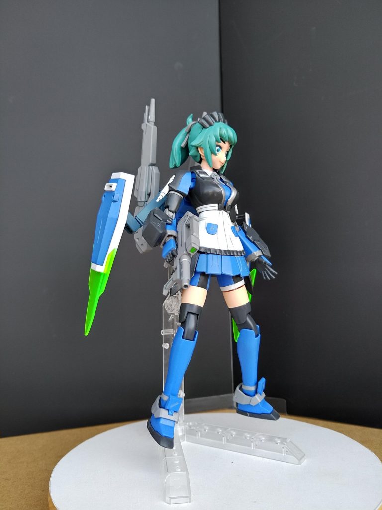 ビームライフルのスコープはラピーテープ貼ってます。