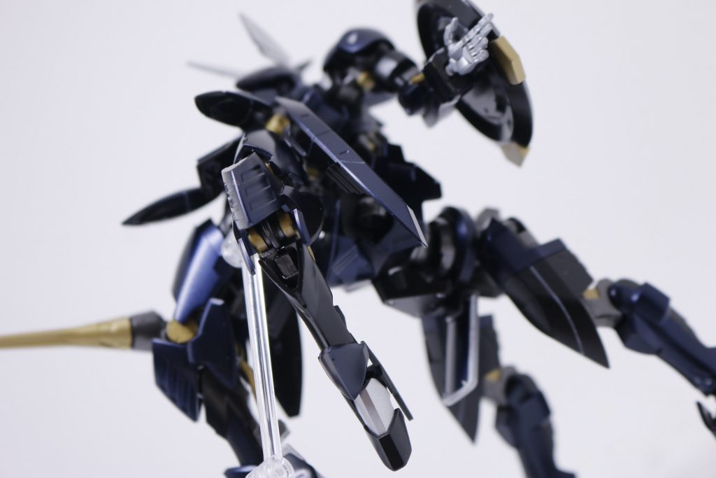 騎兵というよりも人馬という方がしっくりくるかもしれません。そもそも、キマリス・トルーパーから名前を頂戴したのですが、それ自体もケンタウルス的側面が大きかったですからね。