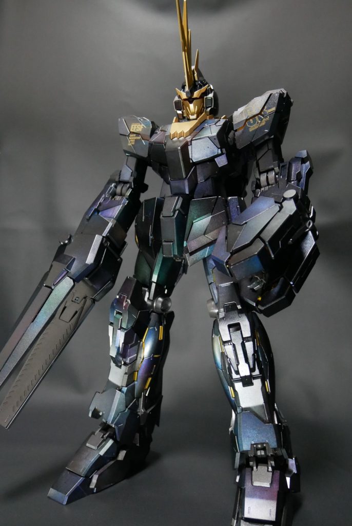 最後に部屋のライトを明るくするとこんな感じです。