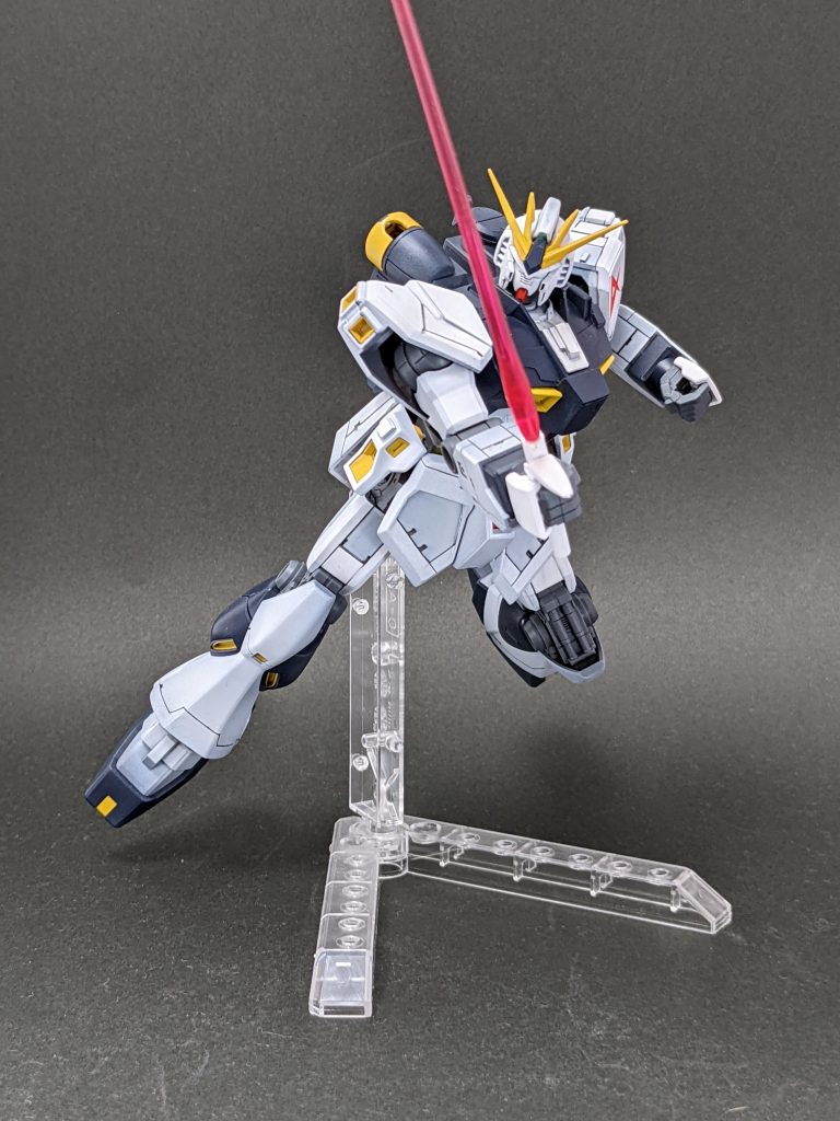 ポージング難しいですね！！