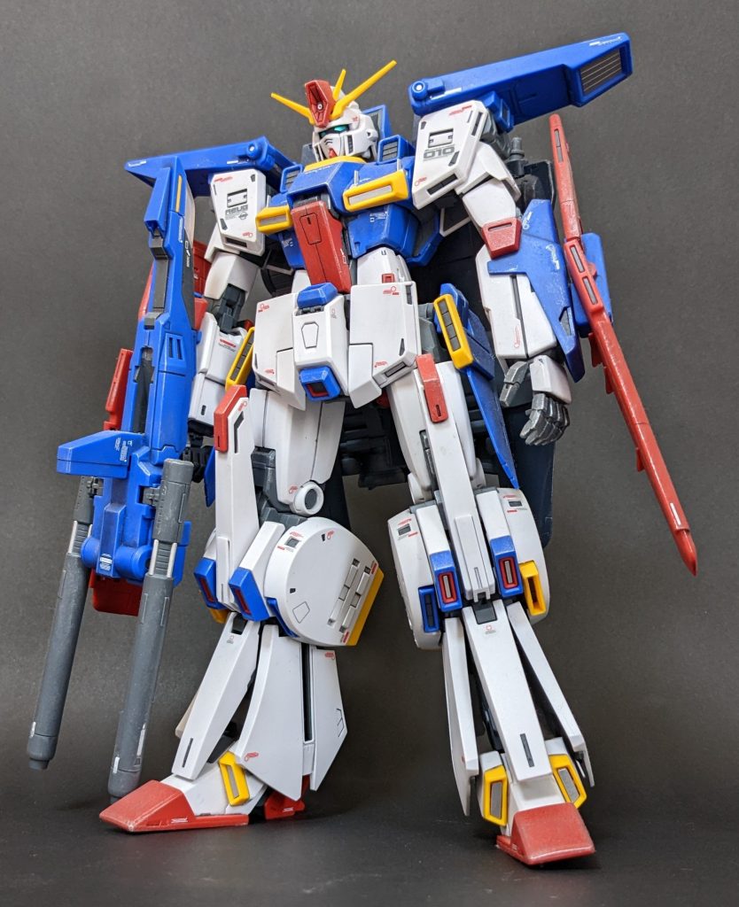 アオリだと巨大感が増しますね