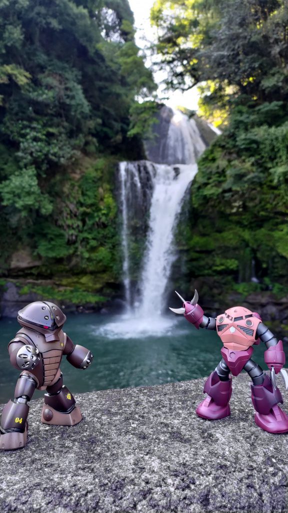 過去作HGUC組も同時に撮影！　早朝の人が居ない時間帯を狙って撮影しないとここまで堂々とは撮れません