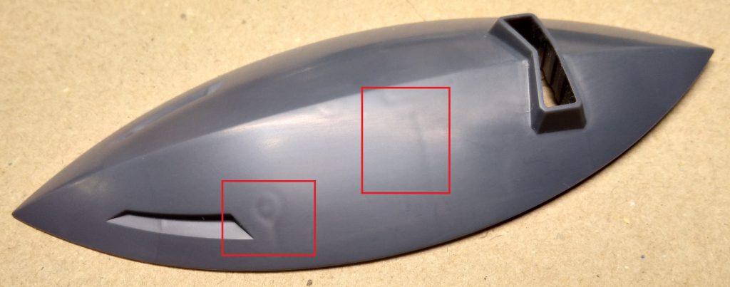 普段はスケールモデルの戦闘機を中心に制作しています。ガンプラは色分けやパーツの合いは良いのですが、ダボが多いのでヒケが目立ちます。これを消すには相当ヤスリがけしなければ平坦になりません。エアブラシもスプレーもNGな環境なのでサフは無理。