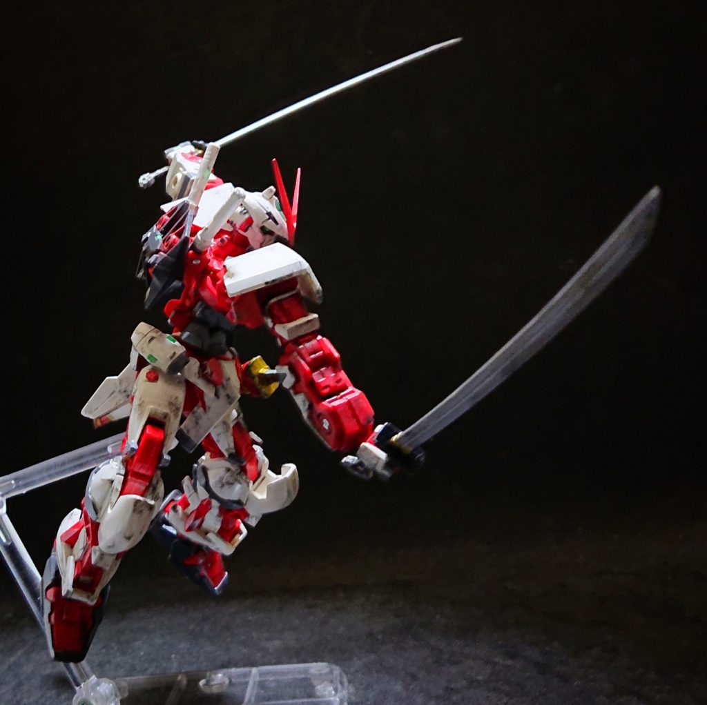 ガンダムアストレイレッドフレーム–5枚目/制作者：katana