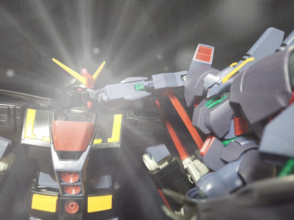 「ジェリド！」「来るな！」のシーンを雑に再現^^;