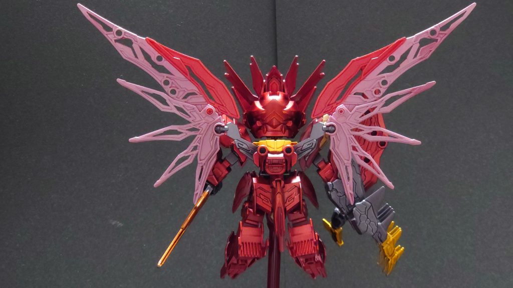 背面です。バックパックは、司馬懿デスティニーガンダムから