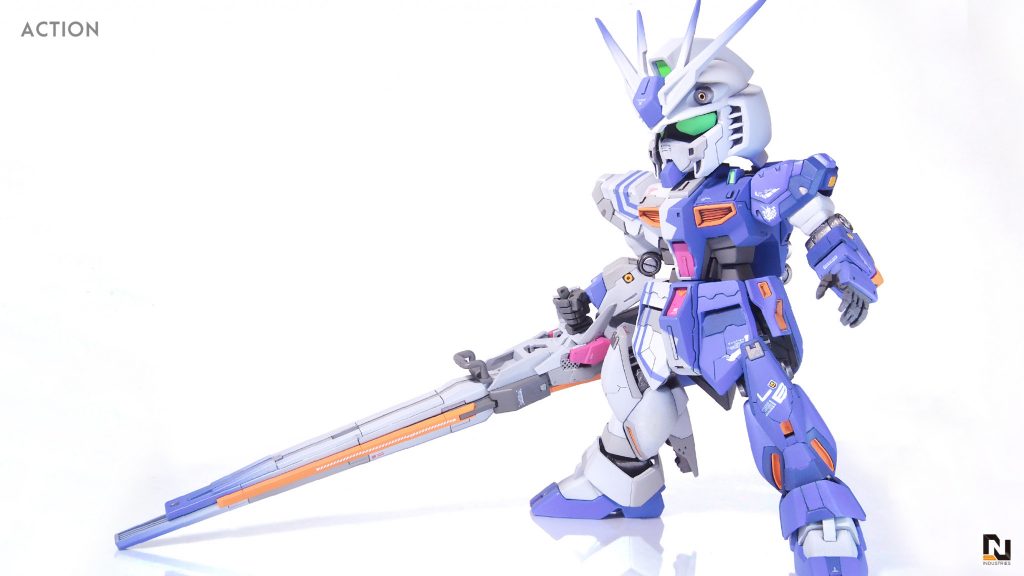 カラーはガンダムらしさ、爽やかさを意識してオリジナルのアシンメトリー塗装に挑戦。外装と関節部で質感も変えてメタルビルドのような高級感を目指しました（持ってないけど）以下カラーレシピ（アクリジョン：AC　ファレホ：V）・明青：ACコバルトブルー+ACパープル+ACホワイト調色・暗青：ACコバルトブルー+ACパープル・ホワイト：ACシルバー下地にVホワイトグレイ・薄いグレー：VホワイトグレイにVブラック極少量・腹部・手：AC軍艦色・マゼンタ：Vマゼンタ+Vピュアホワイト少々・オレンジ：Vオレンジ+Vイエロー+Vホワイト・グリーン：AC蛍光グリーン+ACホワイト少々・イエロー：シタデルアヴァーランドサンセットだいたい、以上のような感じだったかと。