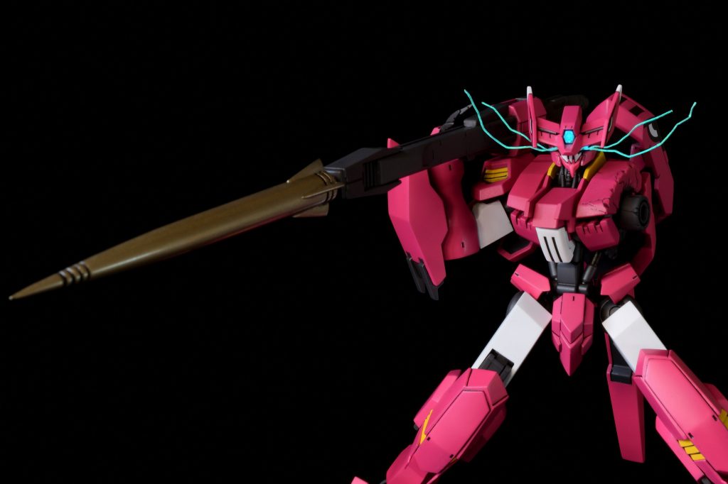 伸ばしランナーで眼光エフェクトも作りました。頭部の改造はなかなか大変でしたが、自分の理想とするフラウロスに近づけることができたと思います…！ 最後までご覧いただきありがとうございました！