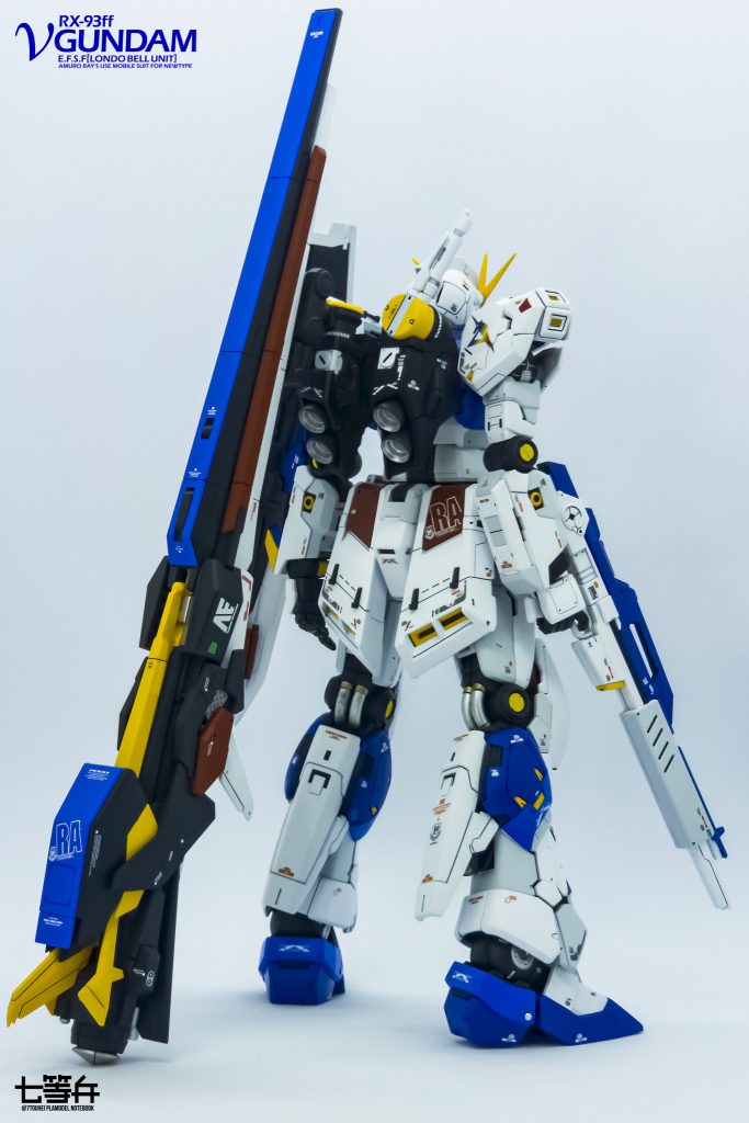 RG RX-93ff νガンダム–2枚目/制作者：七等兵