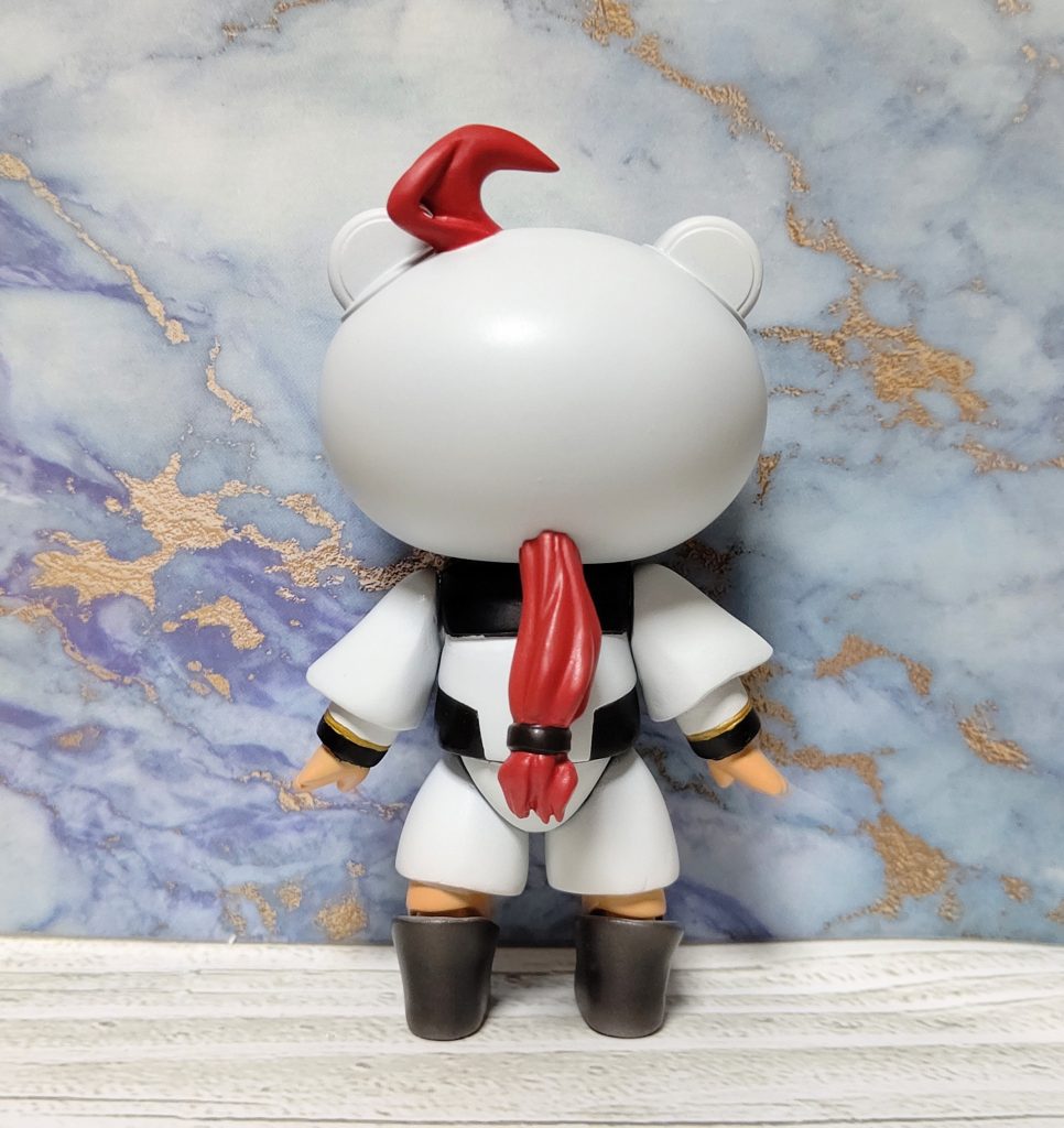 背中側。おさげは別パーツでパテ造形してくっつけました。