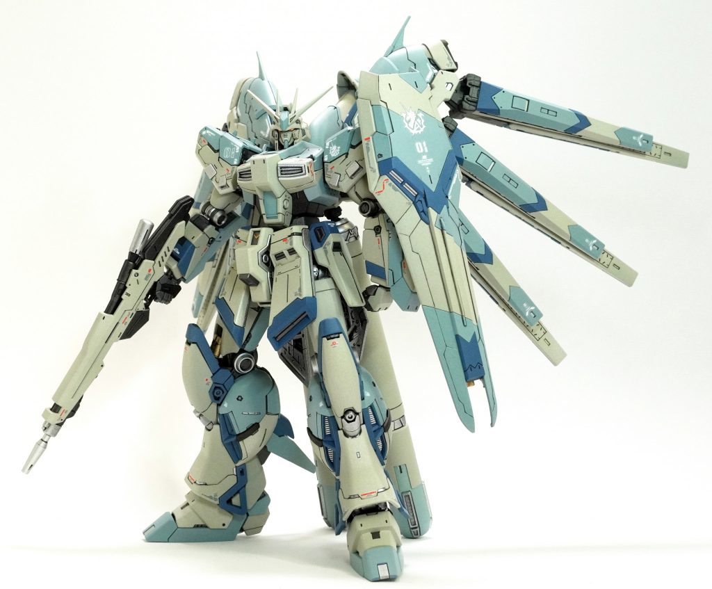 制空迷彩とは空に溶け込むような迷彩色だそうです。 海だと洋上迷彩と言われるみたいです。　制空迷彩と書きましたが、洋上迷彩もミックスさせたイメージです。