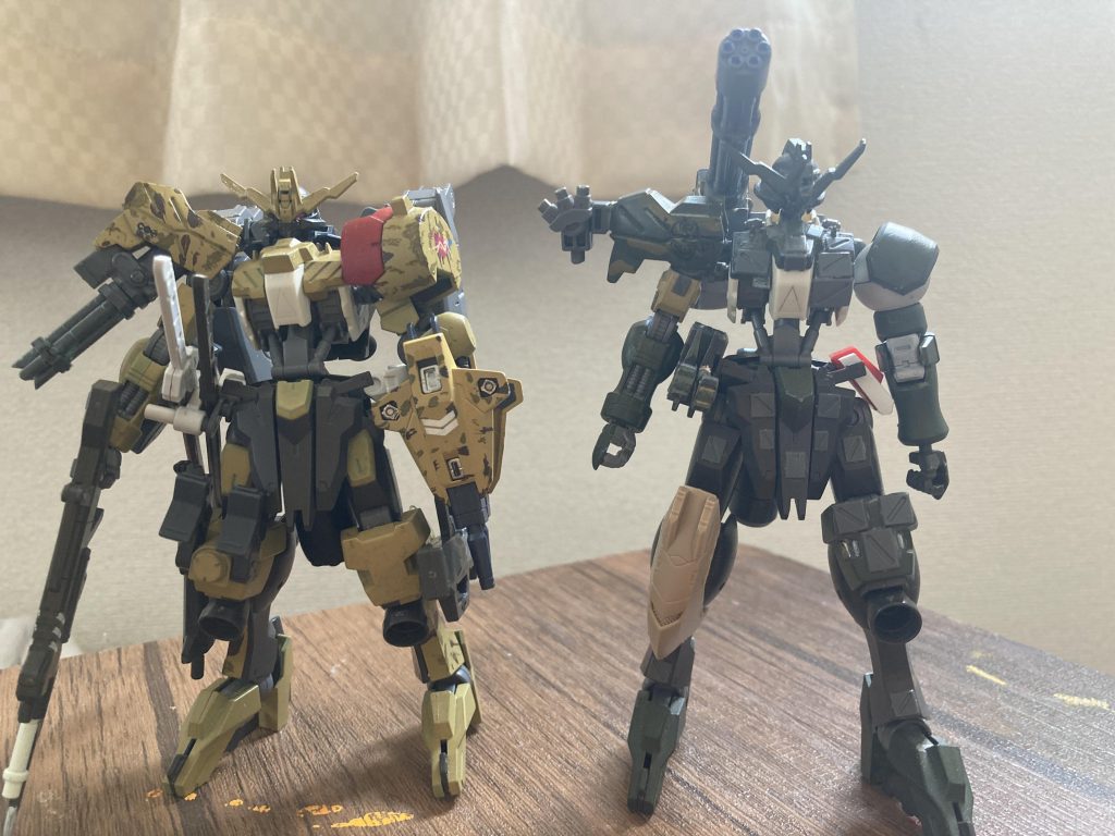 最後に比較を…初期型の方が細く感じるなぁw