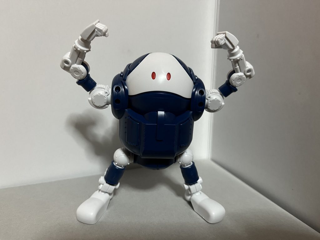 以上、ハロでした。ハロの中身とかも細かくてびっくりしました。接続穴も多数あるのでオプションあれば飽きないですね！次はいつディバイダーに会えるのだろうか…