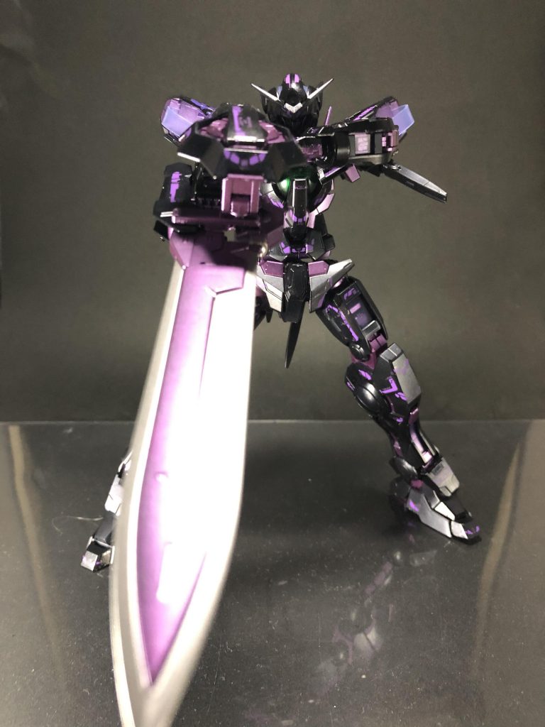 エクシアっぽいポージングもよく決まりますね〜