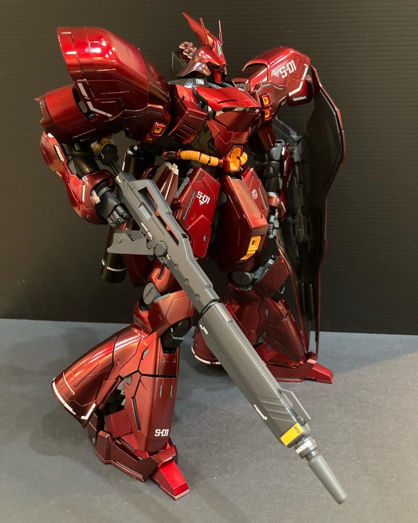 クリアーレッドは艶がでていい感じですが、赤が濃すぎなのと、下地のシルバーやゴールドが薄すぎた所は発色が悪くなりました。今後の課題です。