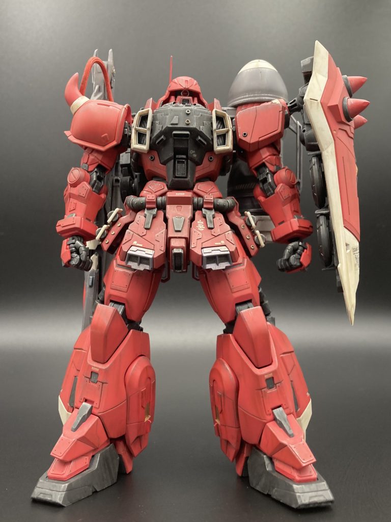 あとはプラ板によるディテールアップと、スジ彫です