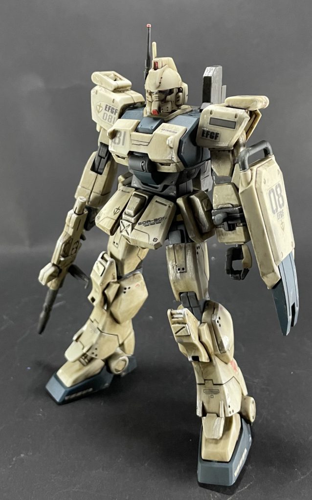 ドリルビットでたくさん穴を開けたり、スジボリを追加しています！