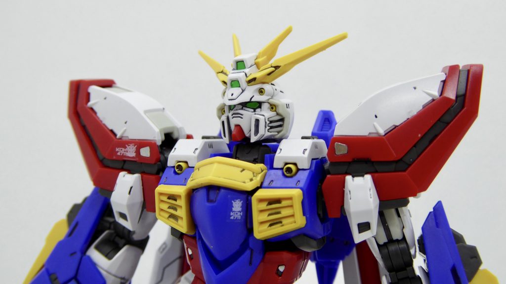 顔も細かいパーツがいくつも組み合わさってカチッと嵌るので完成後の充実感がすごい