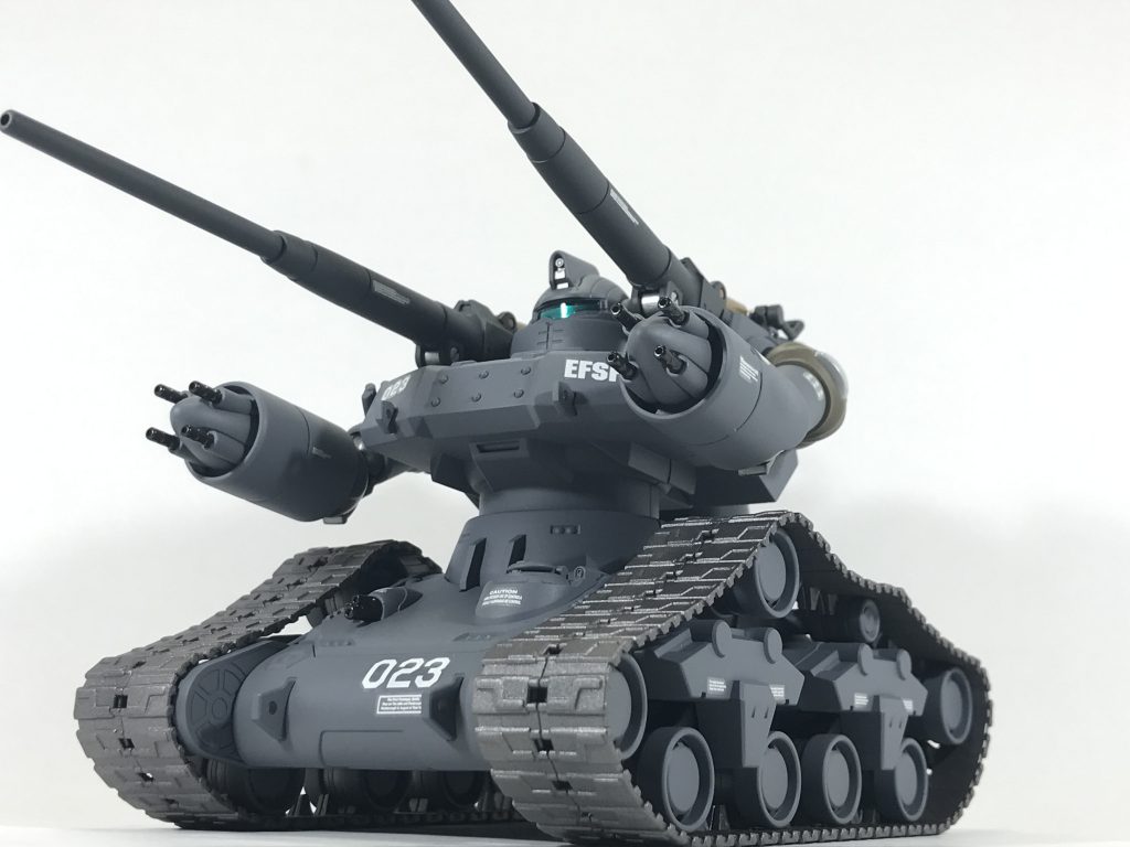 一番手はガンタンク初期型です。非常に良いフォルムをしております。自分的には一番お気に入りの機体です。