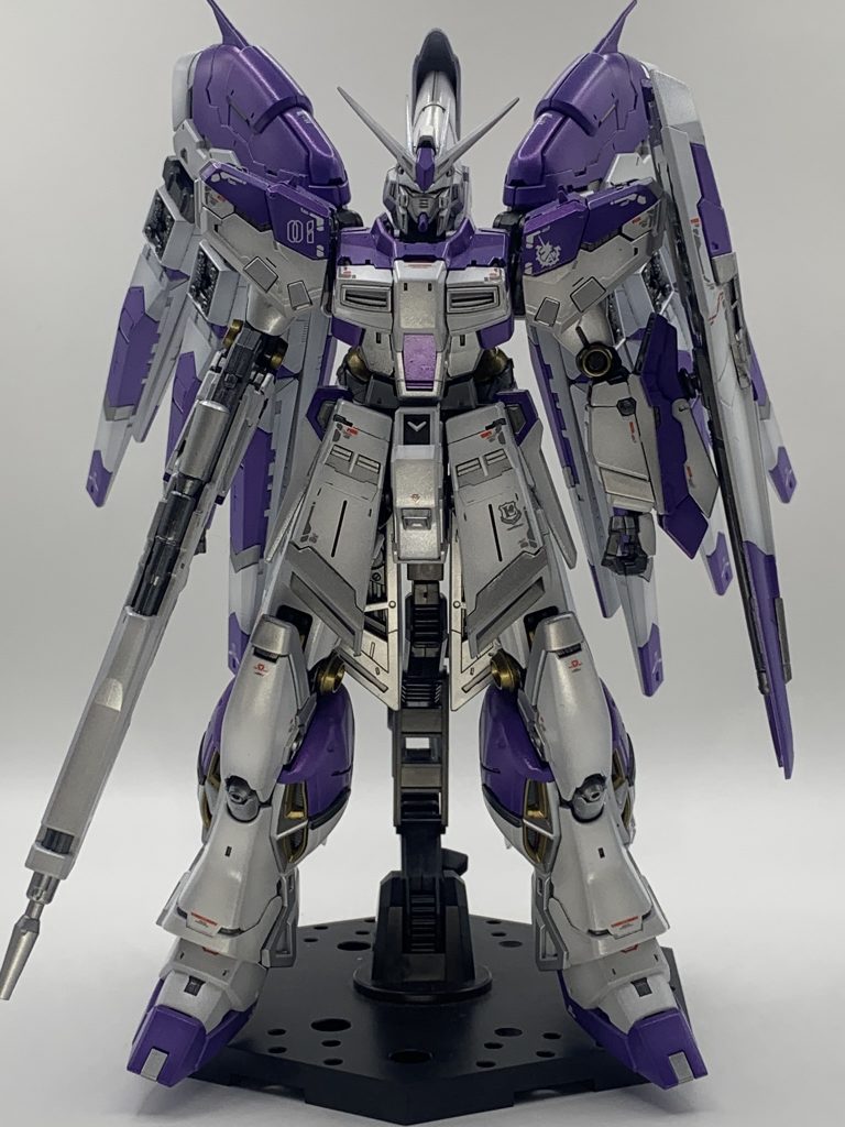 Hi-νガンダムRG  水性パール塗装–2枚目/制作者：MR.T