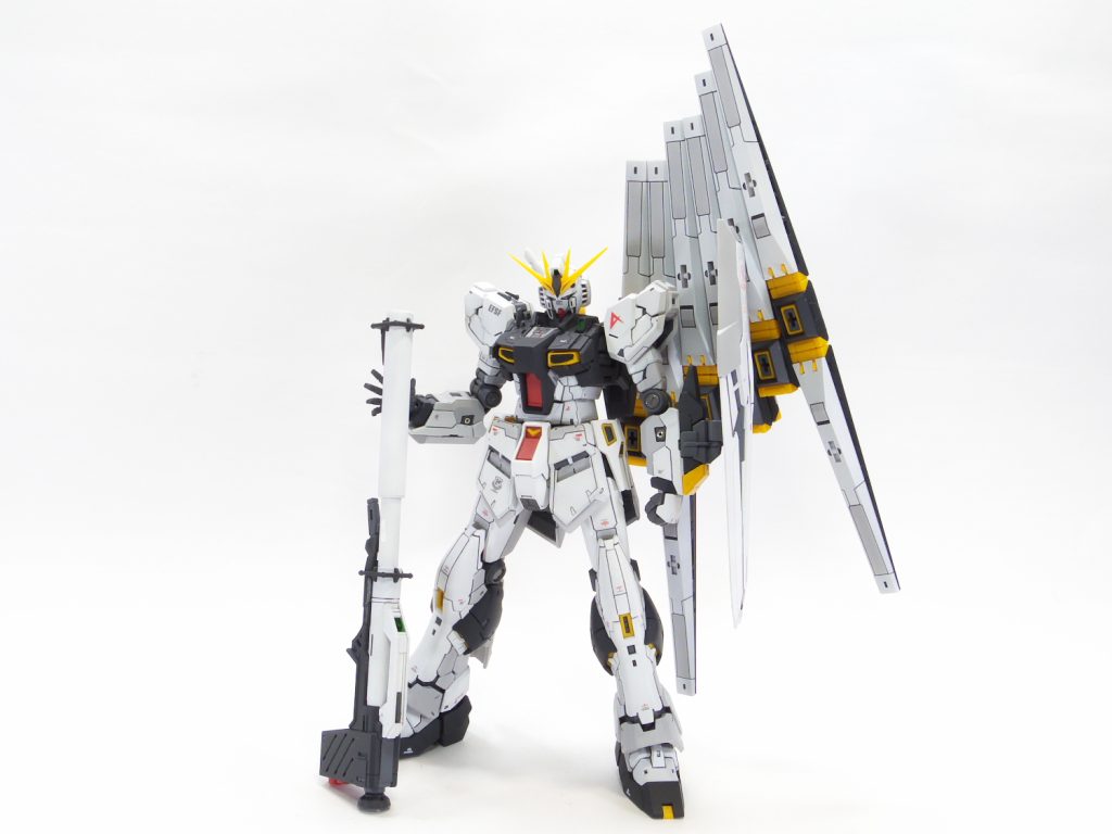 RG νガンダム–2枚目/制作者：guplafactory