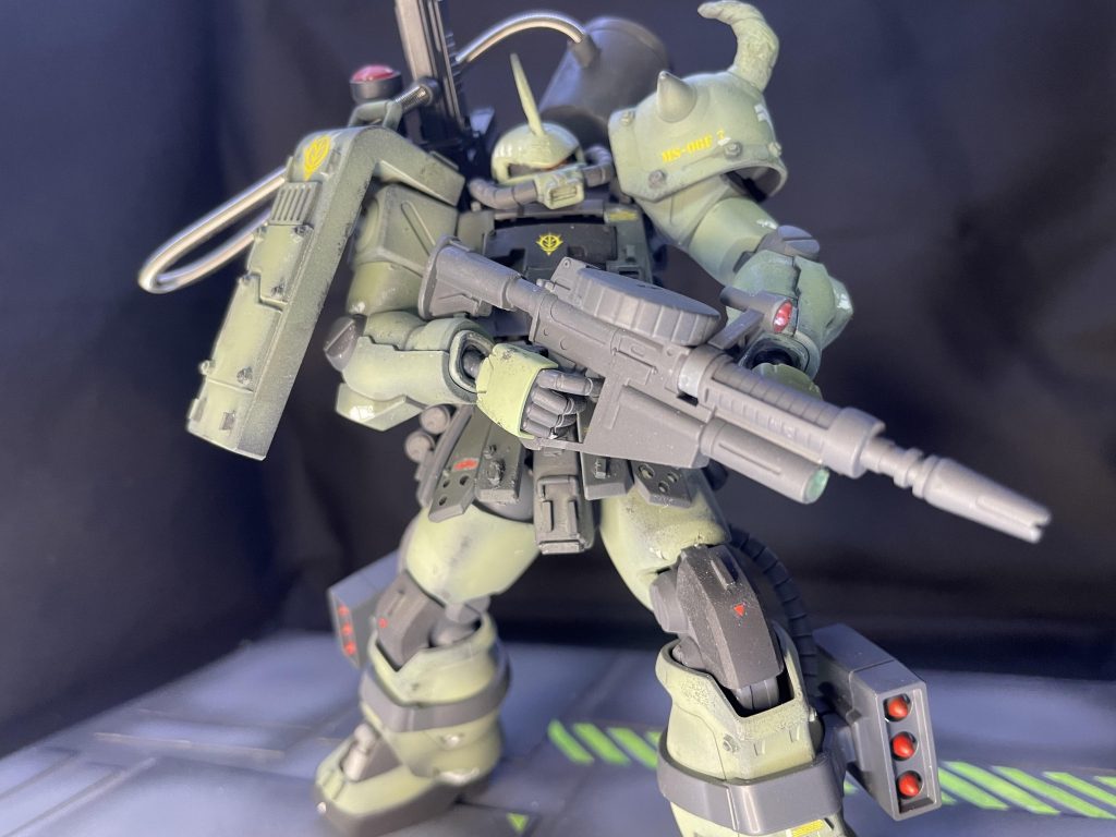 ザクⅡ F2 HG–2枚目/制作者：M.sen