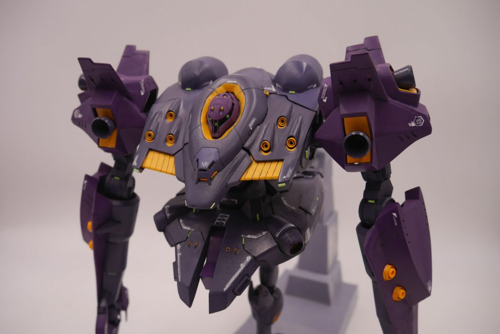 実は塗装が若干失敗している(笑)