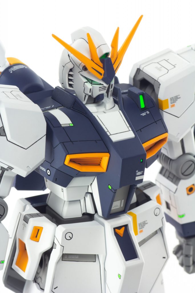 エントリーグレードνガンダム–8枚目/制作者：MEGANEX